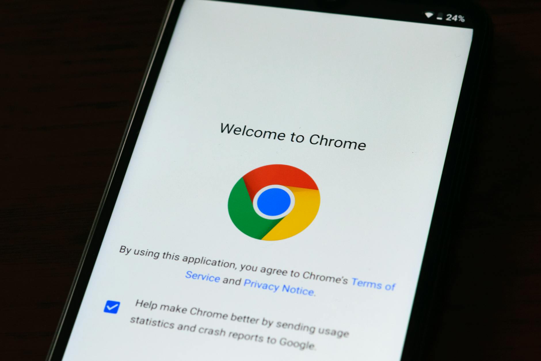Chrome智能功能界面：展示安全检查与高效标签管理